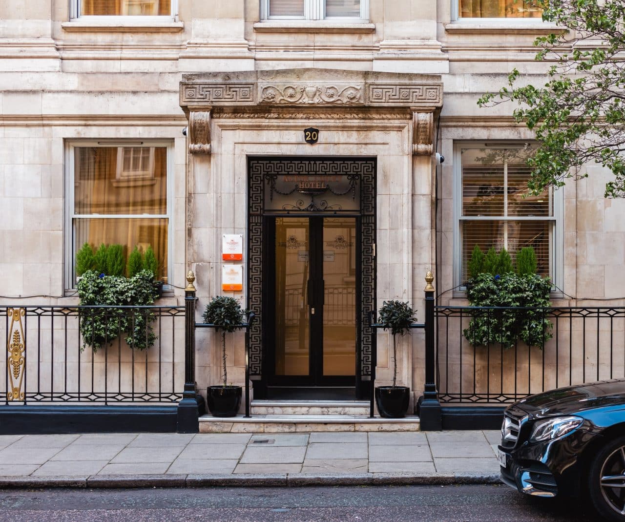 Astor Court Hotel