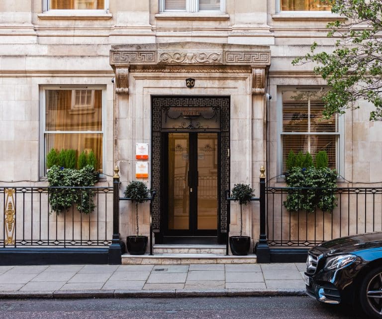 Astor Court Hotel